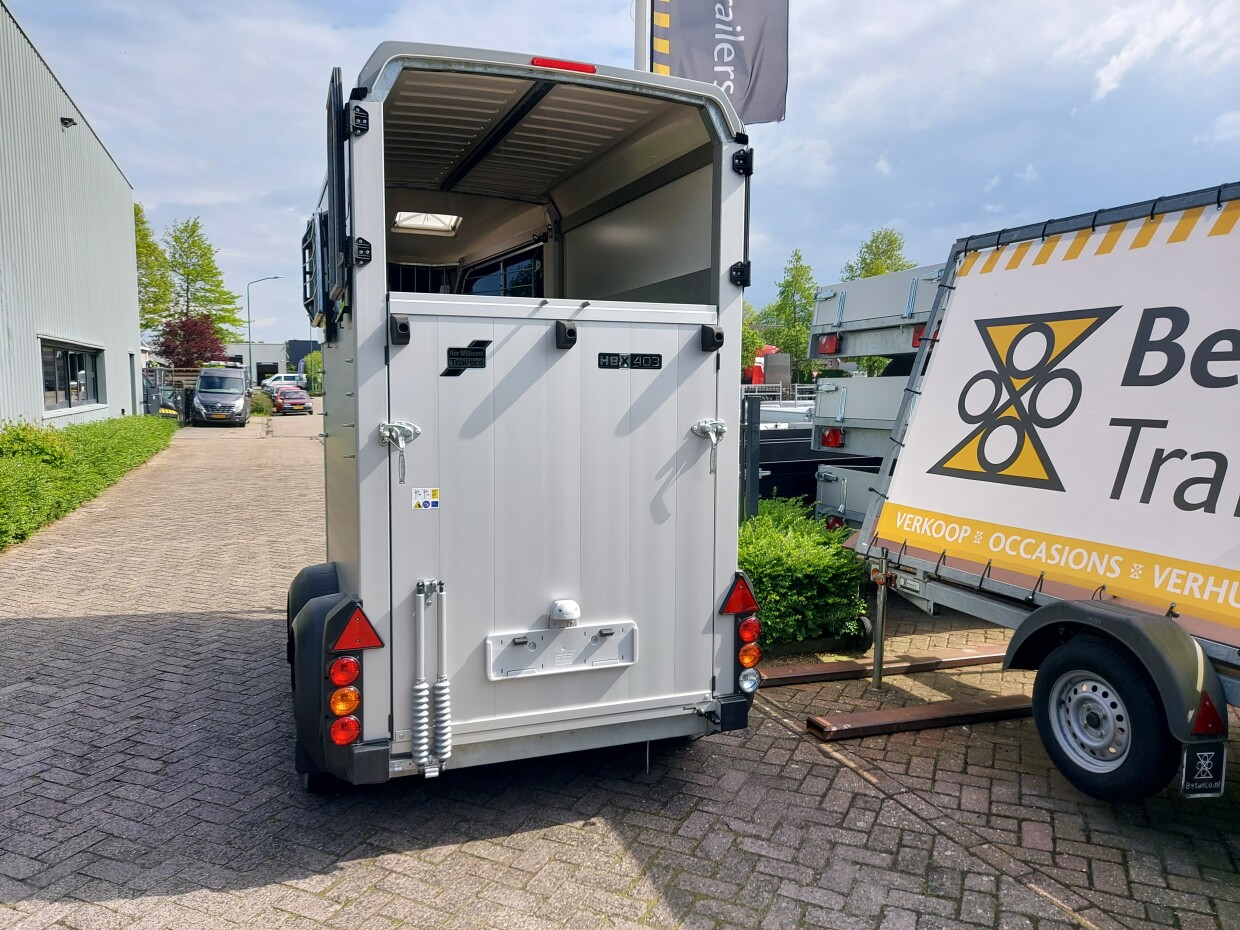 Ifor Williams HBX 403 Zilver - Voorlader LET OP! GEHEEL COMPLEET VOLGENS OMSCHRIJVING.