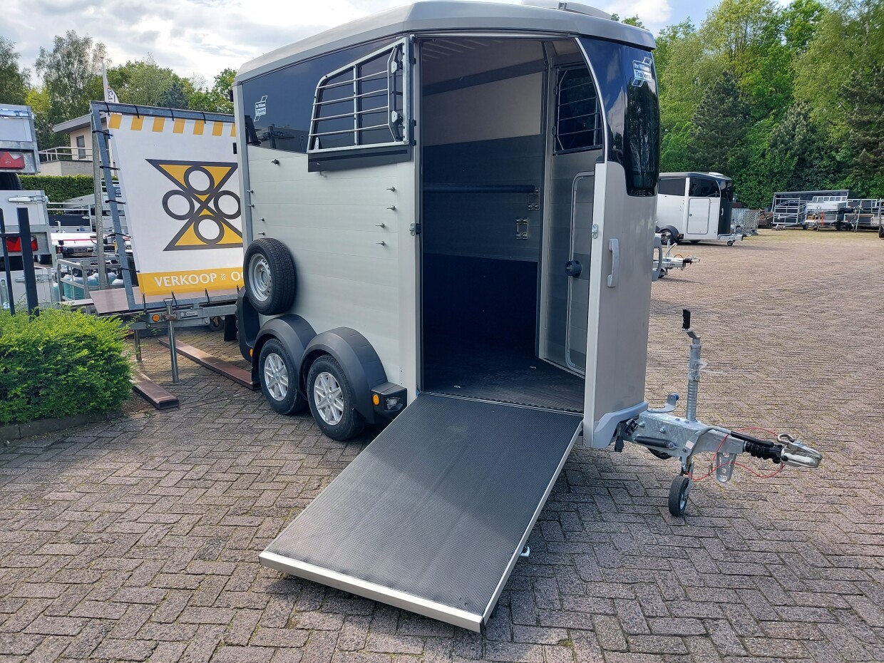 Ifor Williams HBX 403 Zilver - Voorlader LET OP! GEHEEL COMPLEET VOLGENS OMSCHRIJVING.