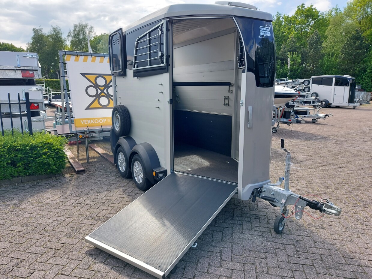 Ifor Williams HBX 403 Zilver - Voorlader LET OP! GEHEEL COMPLEET VOLGENS OMSCHRIJVING.