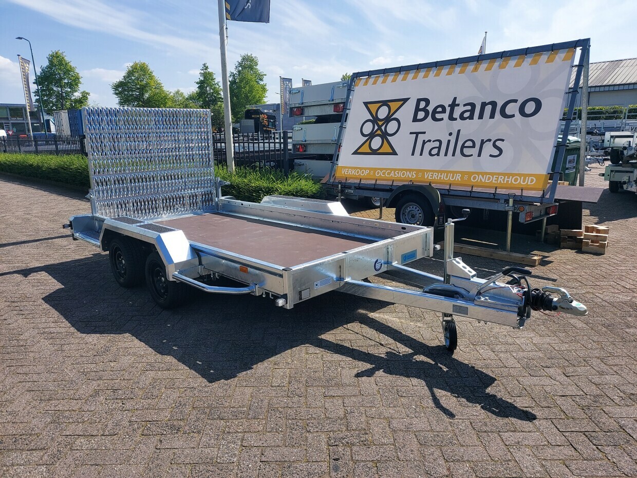 Hapert Indigo LF-2 met oprijklep 150 cm