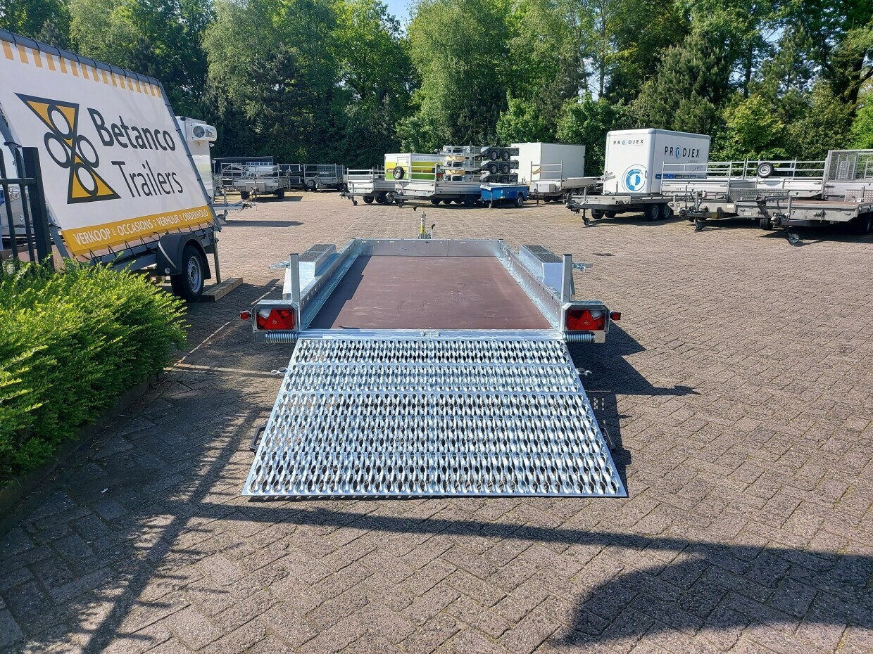 Hapert Indigo LF-2 met oprijklep 150 cm