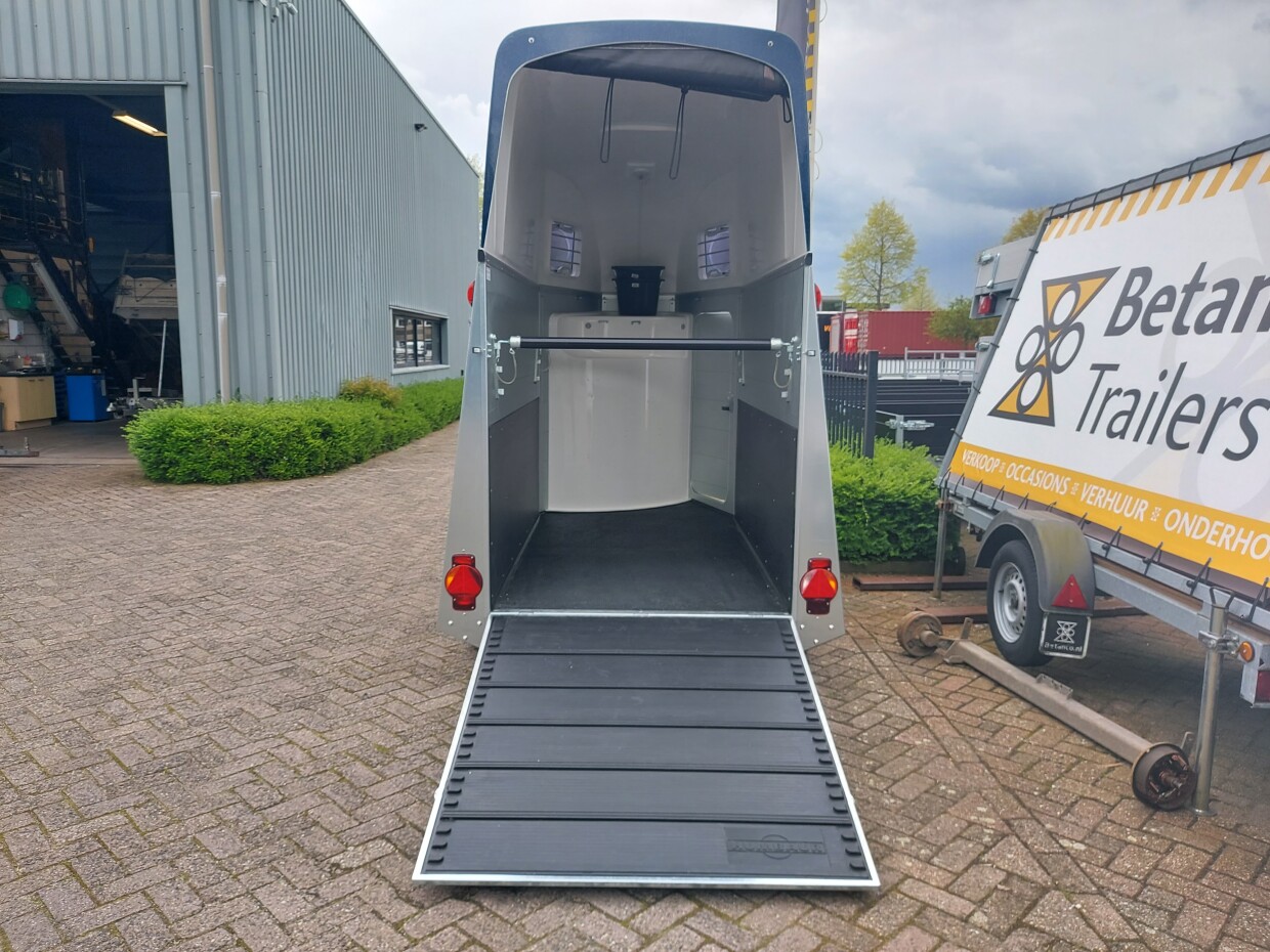 HUMBAUR Single Alu 1600 Blauw Metalic - Zadelkamer