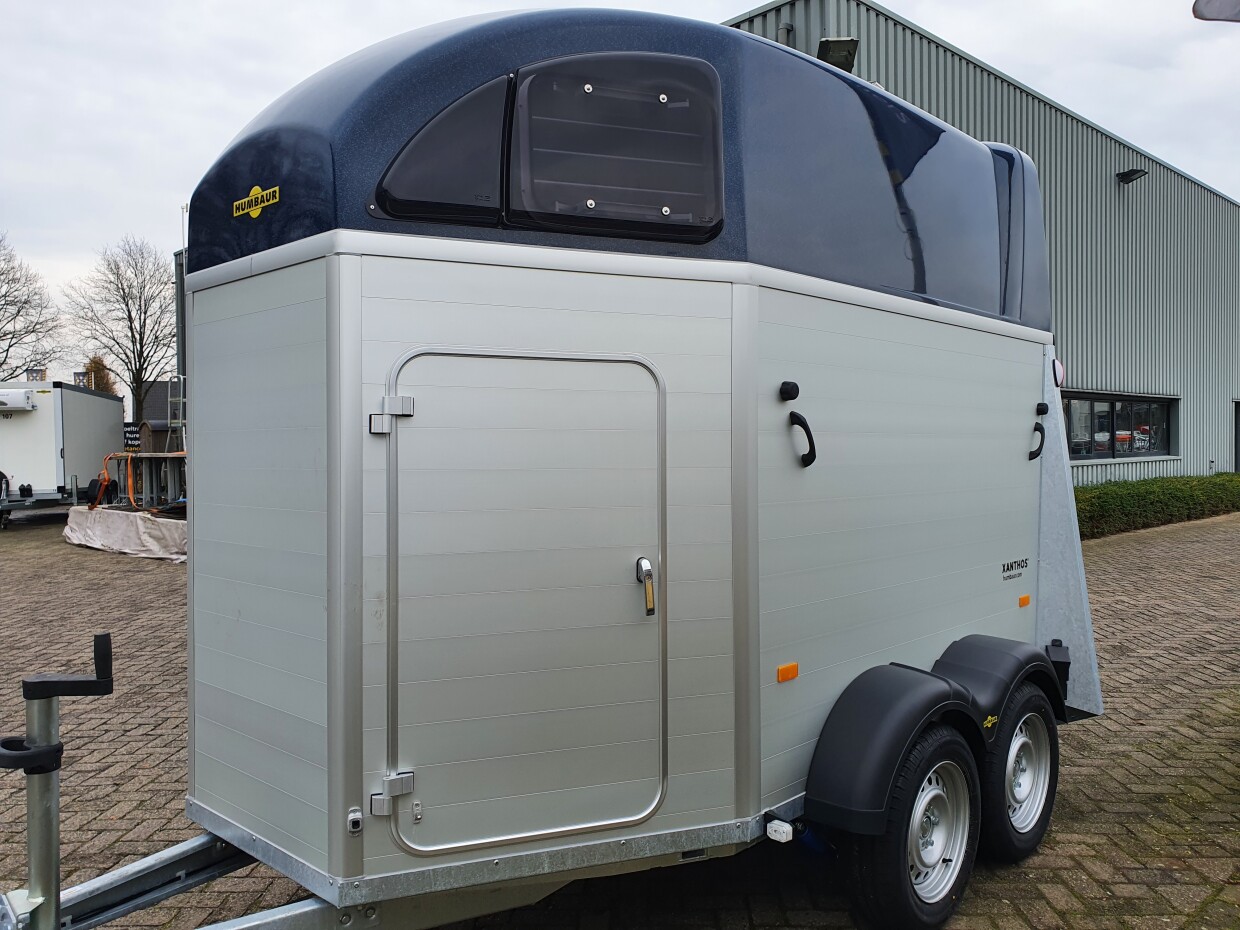 HUMBAUR Xanthos 2400 - Zadelkamer