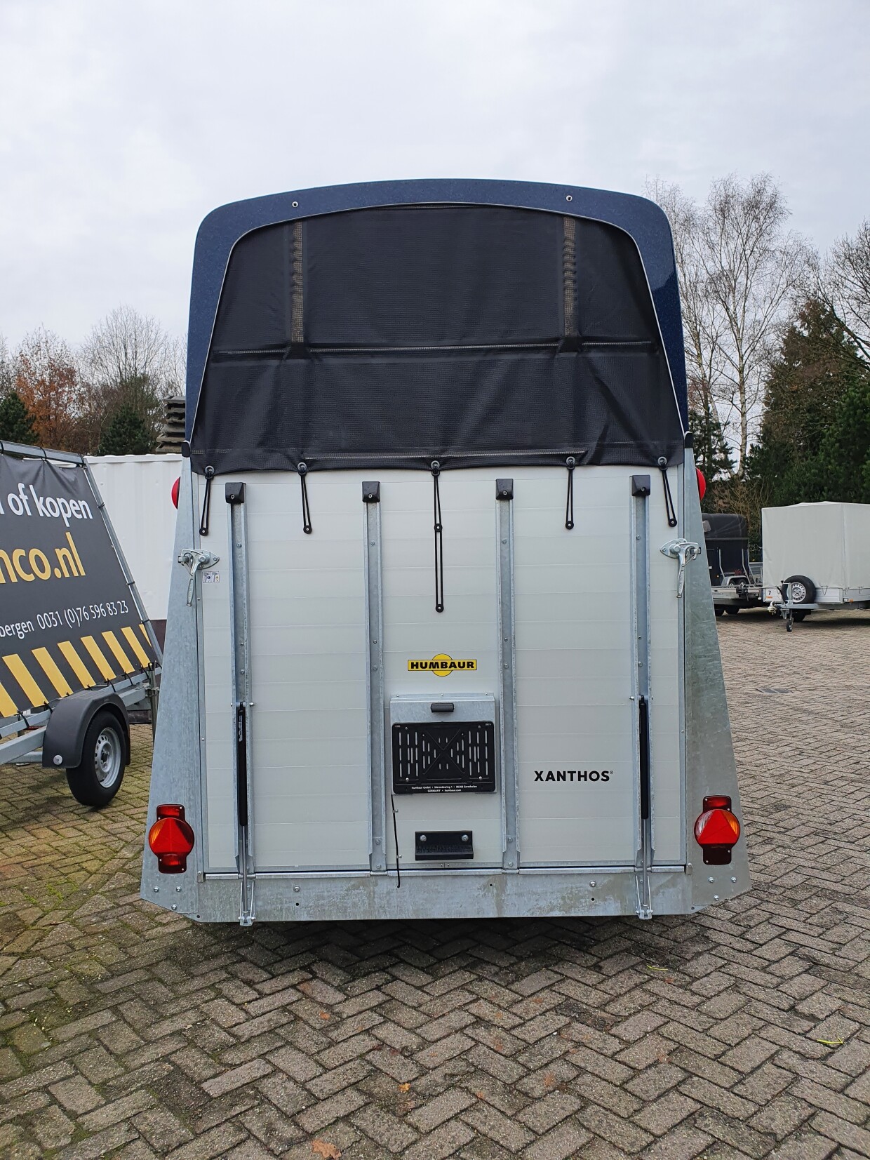 HUMBAUR Xanthos 2400 - Zadelkamer