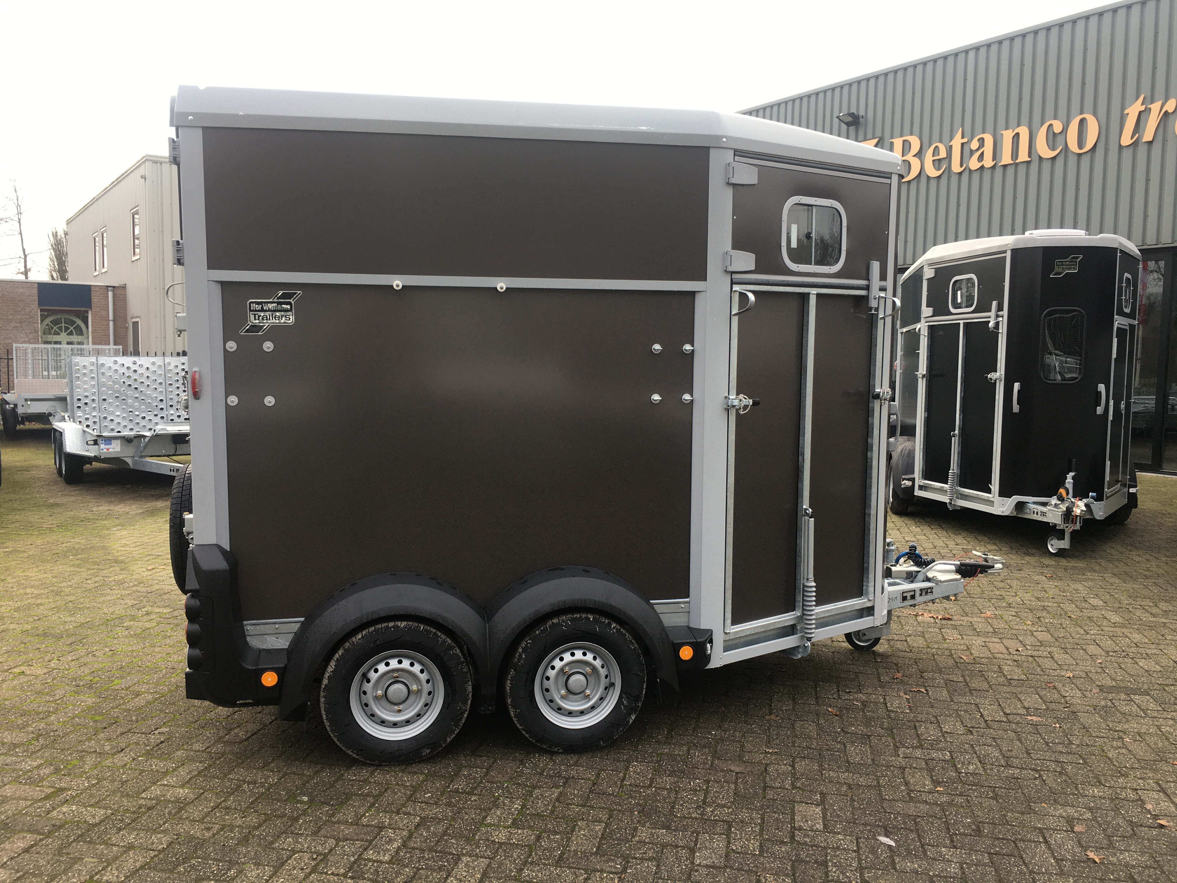 Ifor Williams HB 506 Graphite Grey - Voorlader LET OP! GEHEEL COMPLEET VOLGENS OMSCHRIJVING.