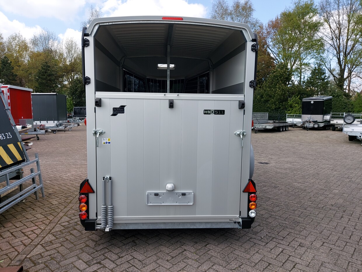 Ifor Williams HBX 511 Zilver - Zadelkamer