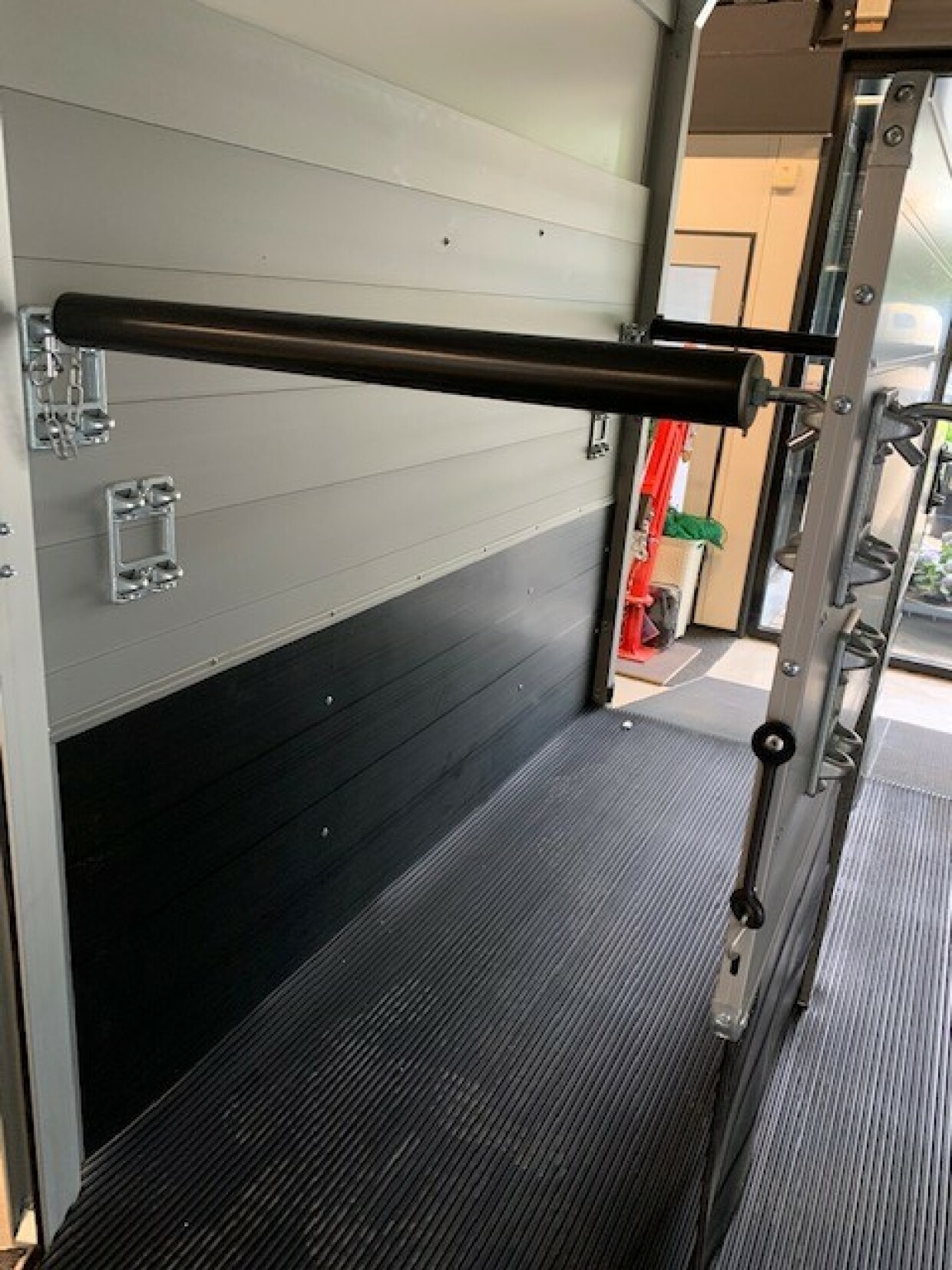 Ifor Williams HBX 511 Zwart - Voorlader