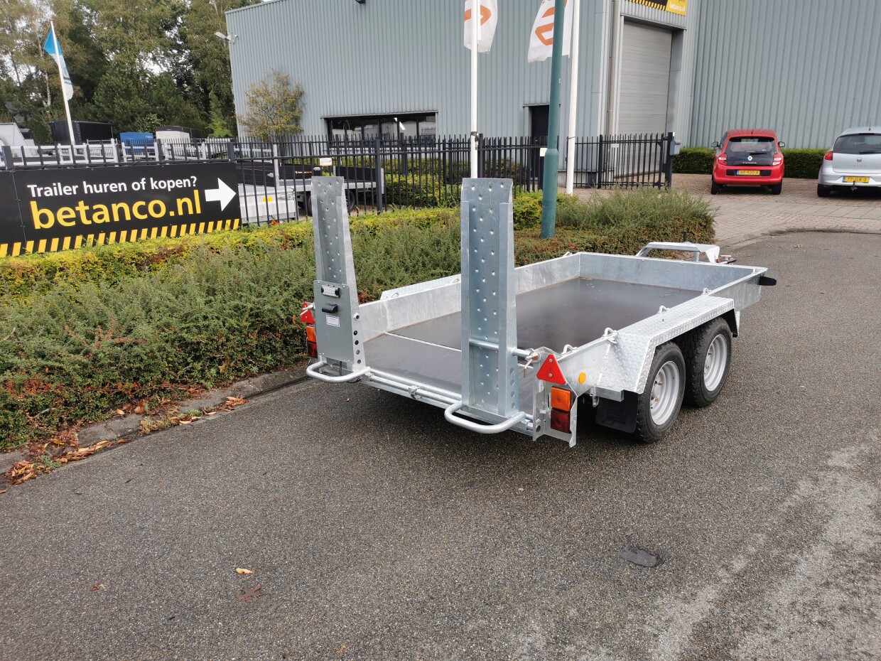 Ifor Williams GH1054 met skids 1.22 mtr