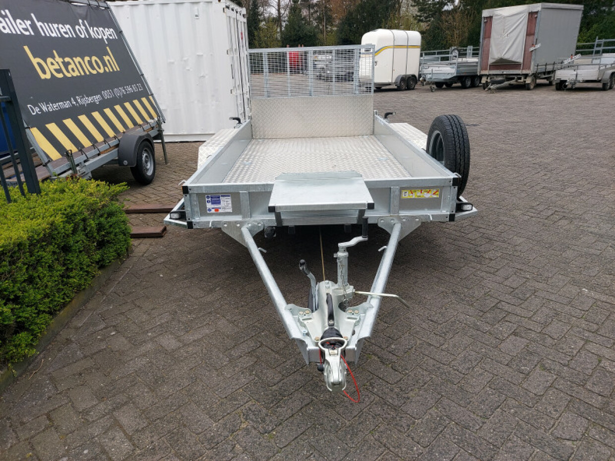 Ifor Williams GP 126G met aluminium tranenplaat