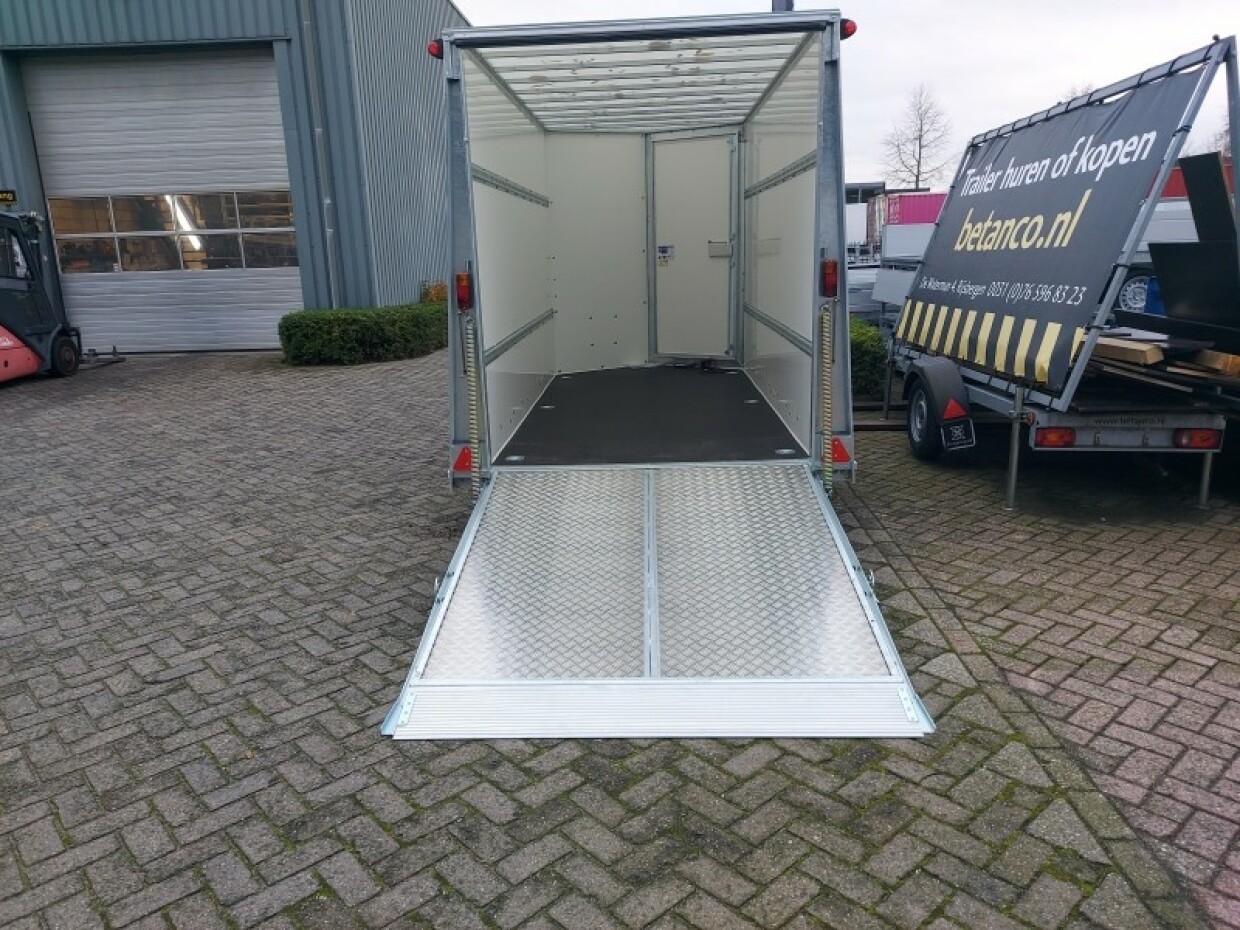 Ifor Williams BV126G/7 Banden 155-70-R12