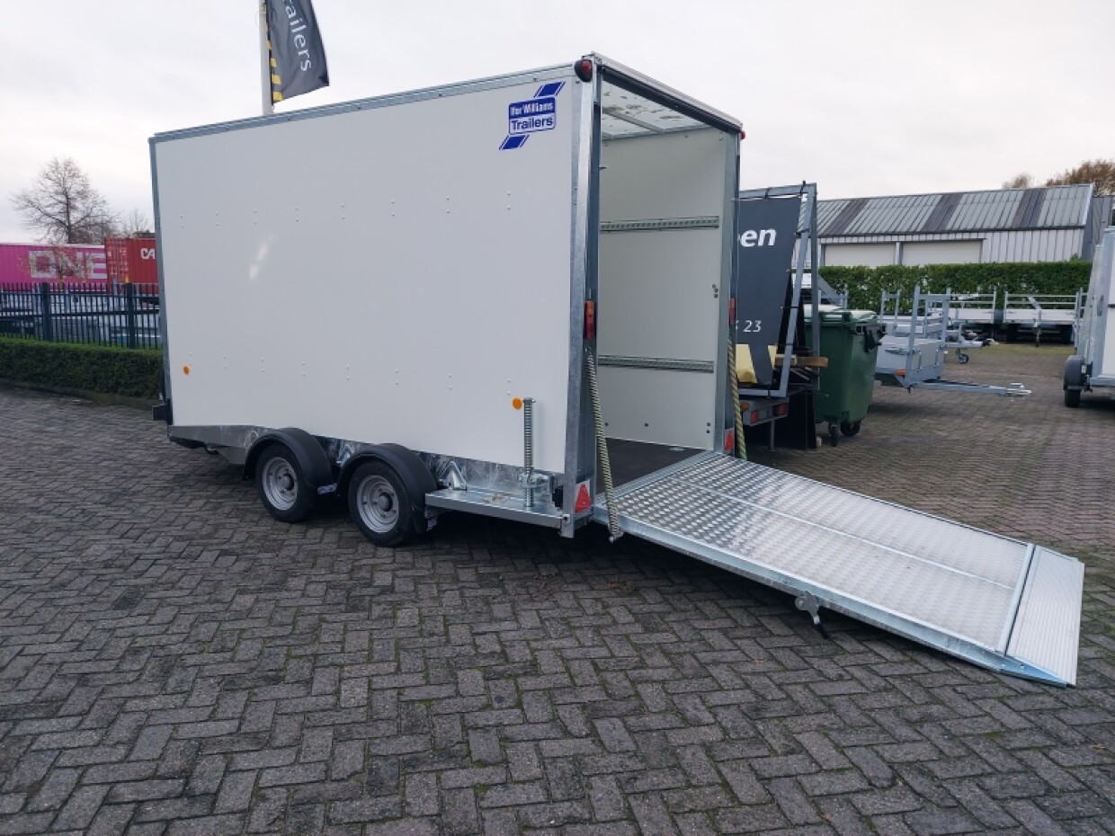 Ifor Williams BV126G/7 Banden 155-70-R12