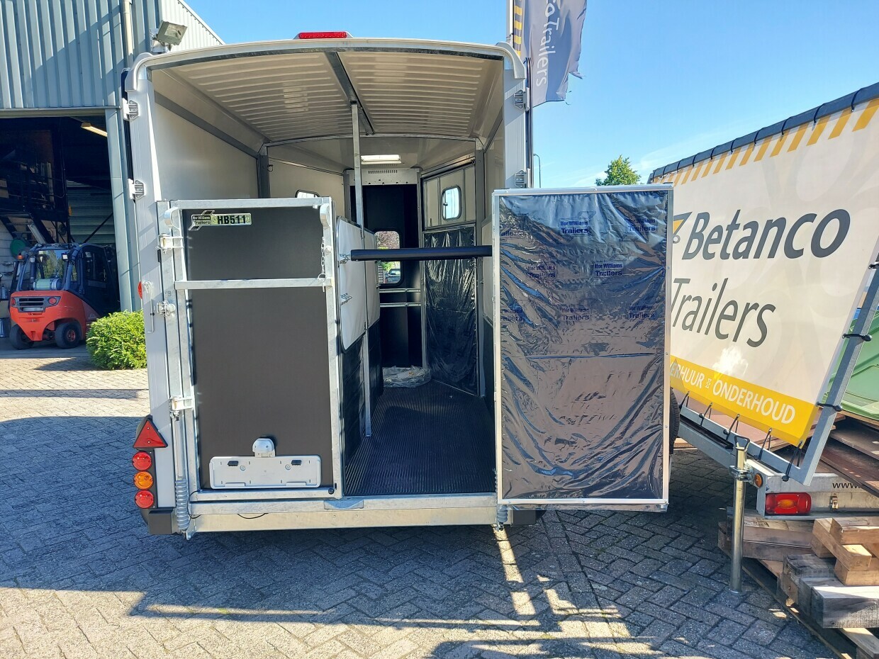 Ifor Williams HB 511 Zwart - Voorlader LET OP! GEHEEL COMPLEET VOLGENS OMSCHRIJVING.